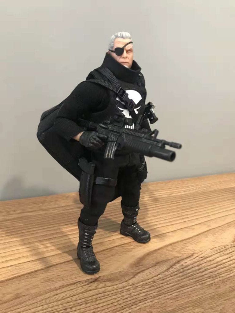 Customized Armed Accessories for Mezco Punisher 1/12 - Image 7