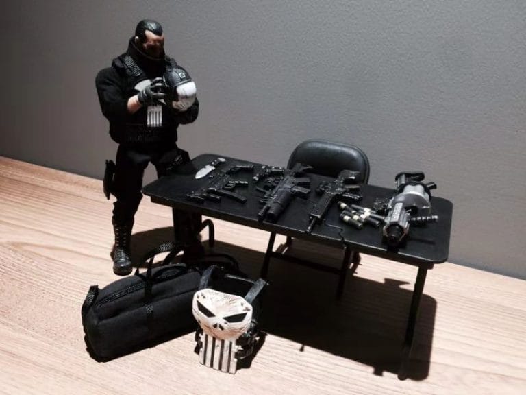 Customized Armed Accessories for Mezco Punisher 1/12 - Image 5